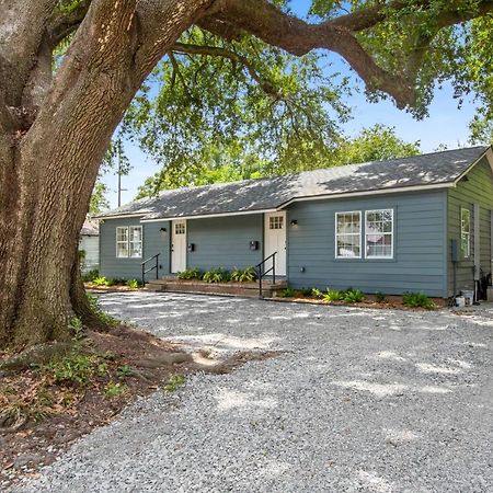 Charming Saints Street Cottage Lafayette Bagian luar foto